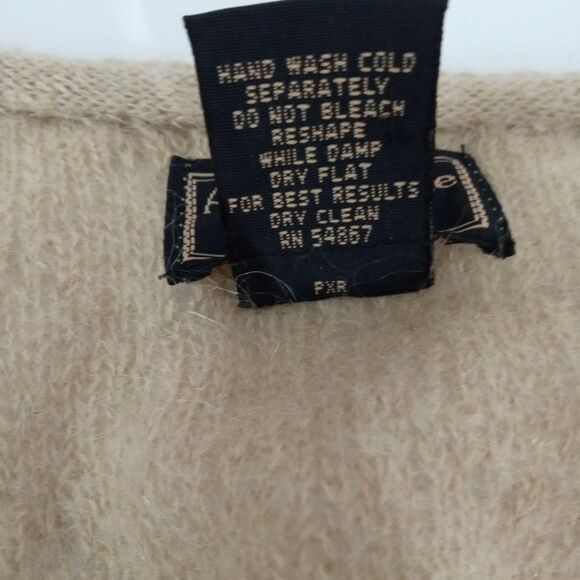 VTG  Y2k AMBERCROMBIE & FITCH Mohair Cardigan Sweater Womens M LIght Tan V Neck - Picture 6 of 8